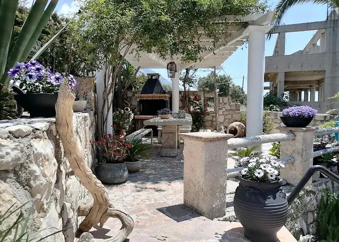 Christoforos * Lourdata (Kefalonia)